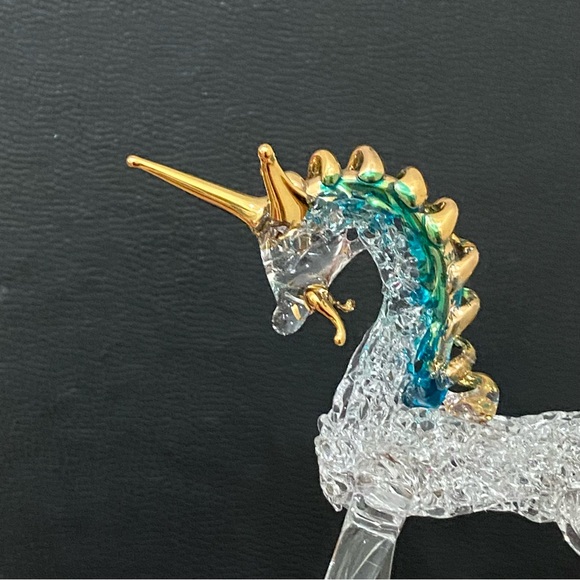 Vintage Delicate Spun Glass Unicorn Collectible Art Glass Figurine - Picture 11 of 16